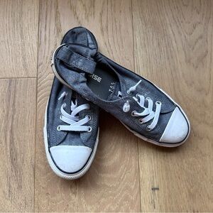 Converse Shoreline Low Top Sneakers, SIZE 8.5